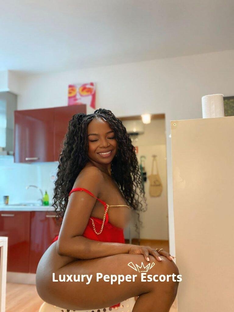 photo_5012535557137477558_y